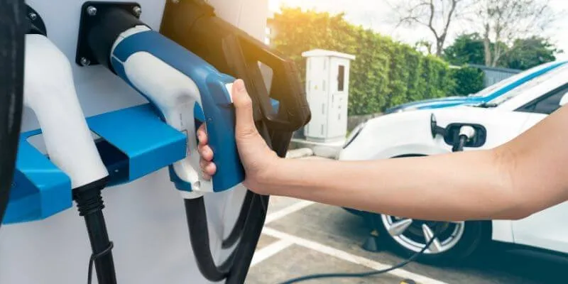 Ovatko sähköautot todella ympäristöystävällisiä?