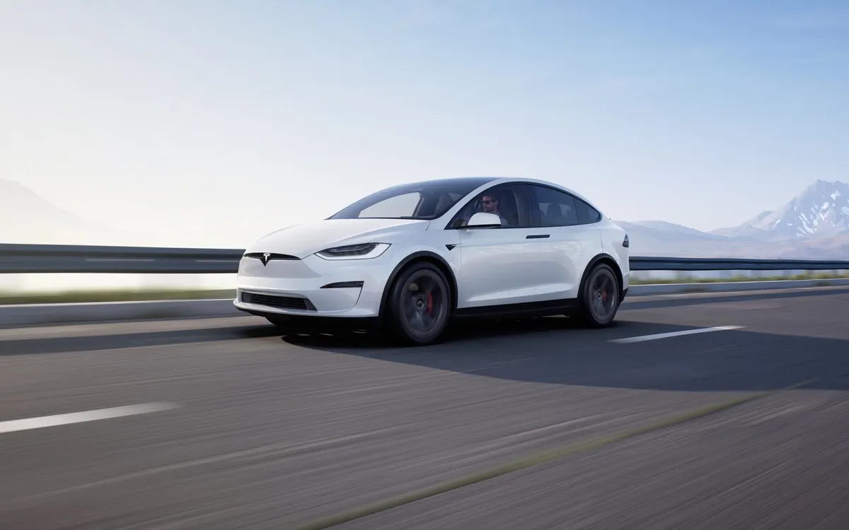 Tesla Supercharger asemat
